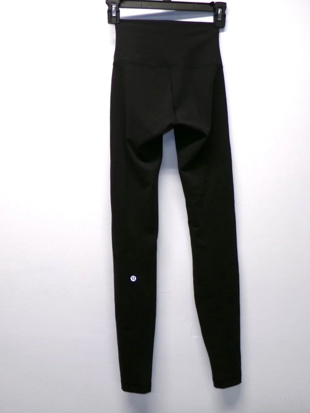 Lululemon Wunder Train High Rise Tight Leggings 29” size 2 Black W5DJ0S